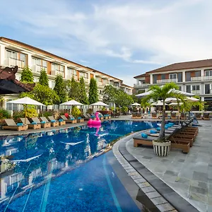 Отель Kuta Club, Кута