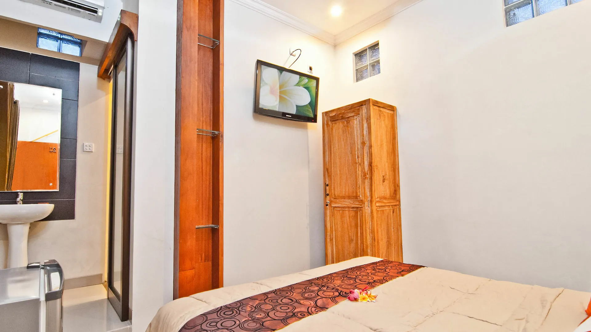 Kuta Ecostay Indonesia